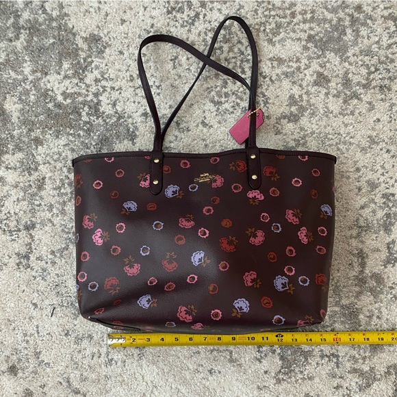 Coach Reversible Tote - Picture 4 of 13